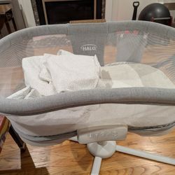 Halo Bassinest Swivel Sleeper 