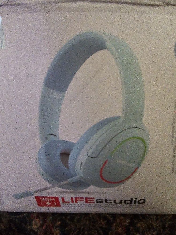 wireless headphones