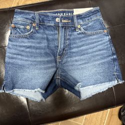 New Shorts Size 000