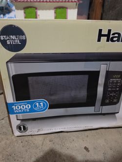 Microwave Brand New In the Box