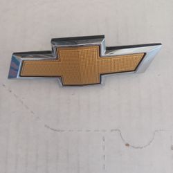 Chevy Silverado Bowtie Emblem 