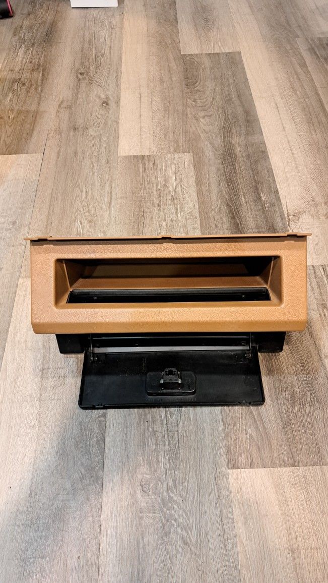Jeep Wrangler YJ Glove Box (Completd With Door, Hinge, and Latch) 1(contact info removed))