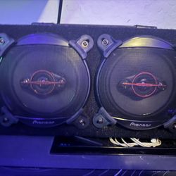 6-1/2" - 4-way 320 W Max Power, 11mm Tweeter and 11mm Super Tweeter and 1-5/8" Cone Midrange - Coaxial Speakers (pair) Pioneer