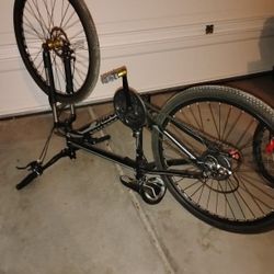 Atomic Mountain Bike 