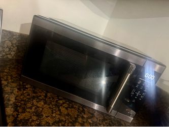Microwave (Hamilton)
