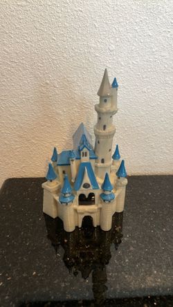 VINTAGE Disney Cinderella Castle FROM HUDSON PORCELAIN