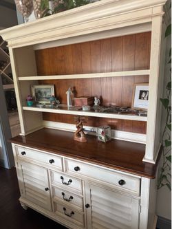 Dinning Hutch / Buffet