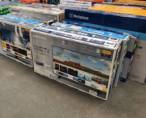 Tv sale liquidation!!! Brand new!! Open box !! From 24” to 75” 6H