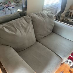 Comfortable Living Room Couch Set 