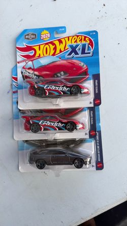Hot Wheels XL lot