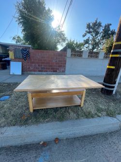 Tv stand