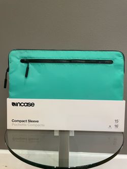 16” MacBook Pro Laptop Compact Sleeve Case