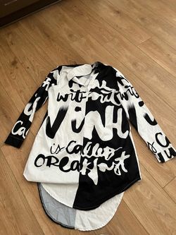 Black and White Graphic Print Oversized Shirt