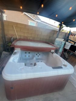 Jacuzzi CALIFORNIA SPA