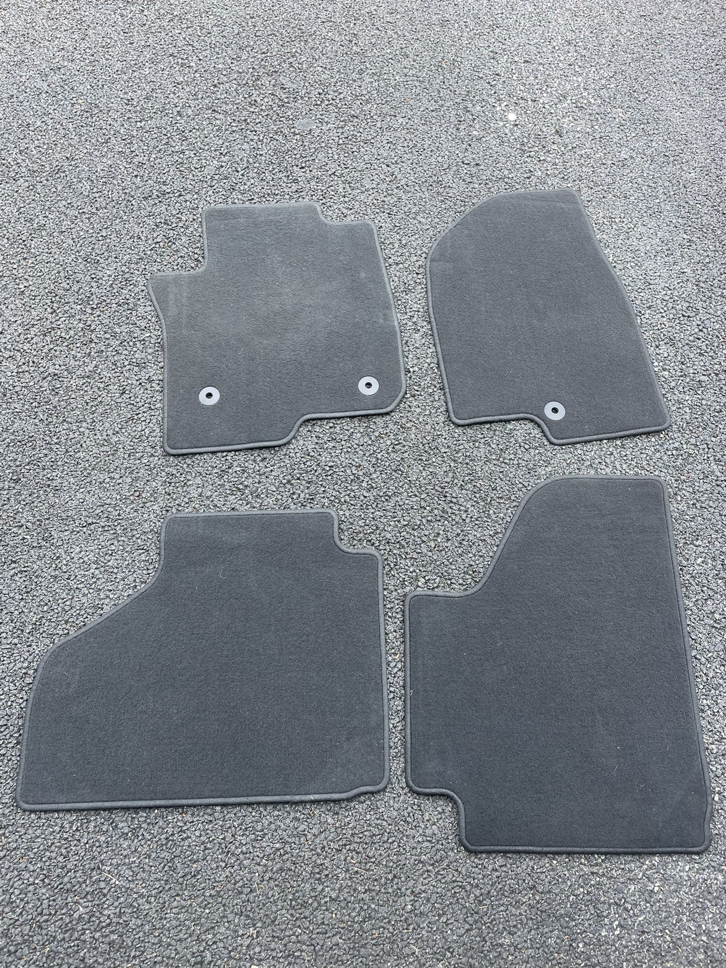 Chevy Tahoe Z71 Mats
