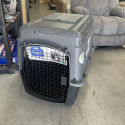 Petmate Pet Porter Traditional Travel Dog Kennel Portable Plastic Carrier, Medium 32" for Dogs 30-50 lb, Gray