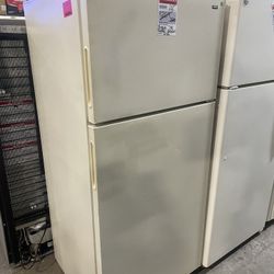 Bisque 28 Inch Wide Refrigerator 