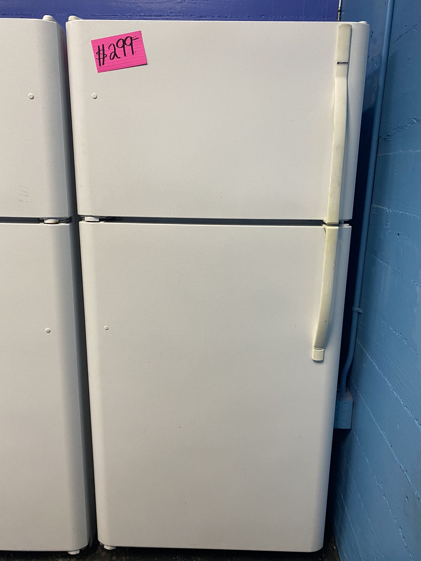 ? BEAUTIFUL ? REFRIGERATOR TOP AND BOTTOM WHITE KENMORE 