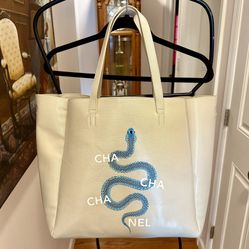 LATC Large Cha Cha Cha CHANEL Vegan Leather  Snake Tote Handbag W/ Cosmetic Bag