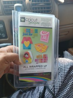 Cricut Imagine All Wrapped Up Cartridge 