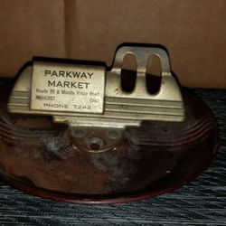 Vintage Art Deco Advertising Ash Tray - PARKWAY MARKET AMHERST OHIO