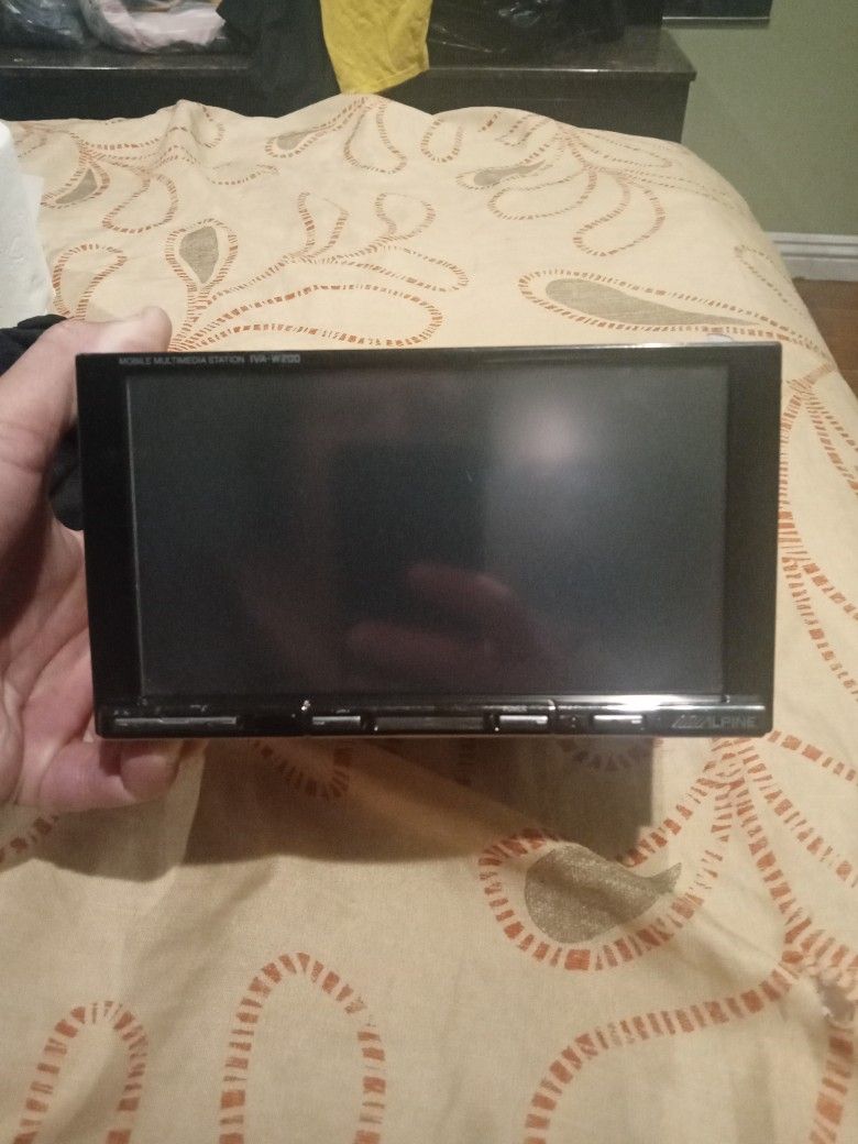 Alpine Fold Out Touch Screen Radio