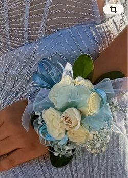 Homecoming corsages and boutonnières