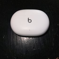Beats Studio Buds