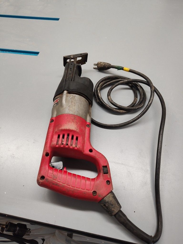 Milwaukee Older Saws All