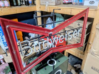 Vintage Neon Budweiser