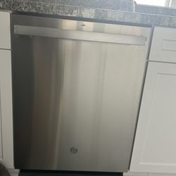 GE Dishwasher NEVER USED BRAND NEW