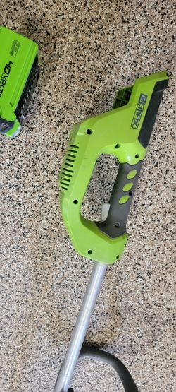 greenworks grass trimmer