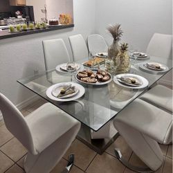 Dining Room , Comedor Blanco . Price Including Delivery 