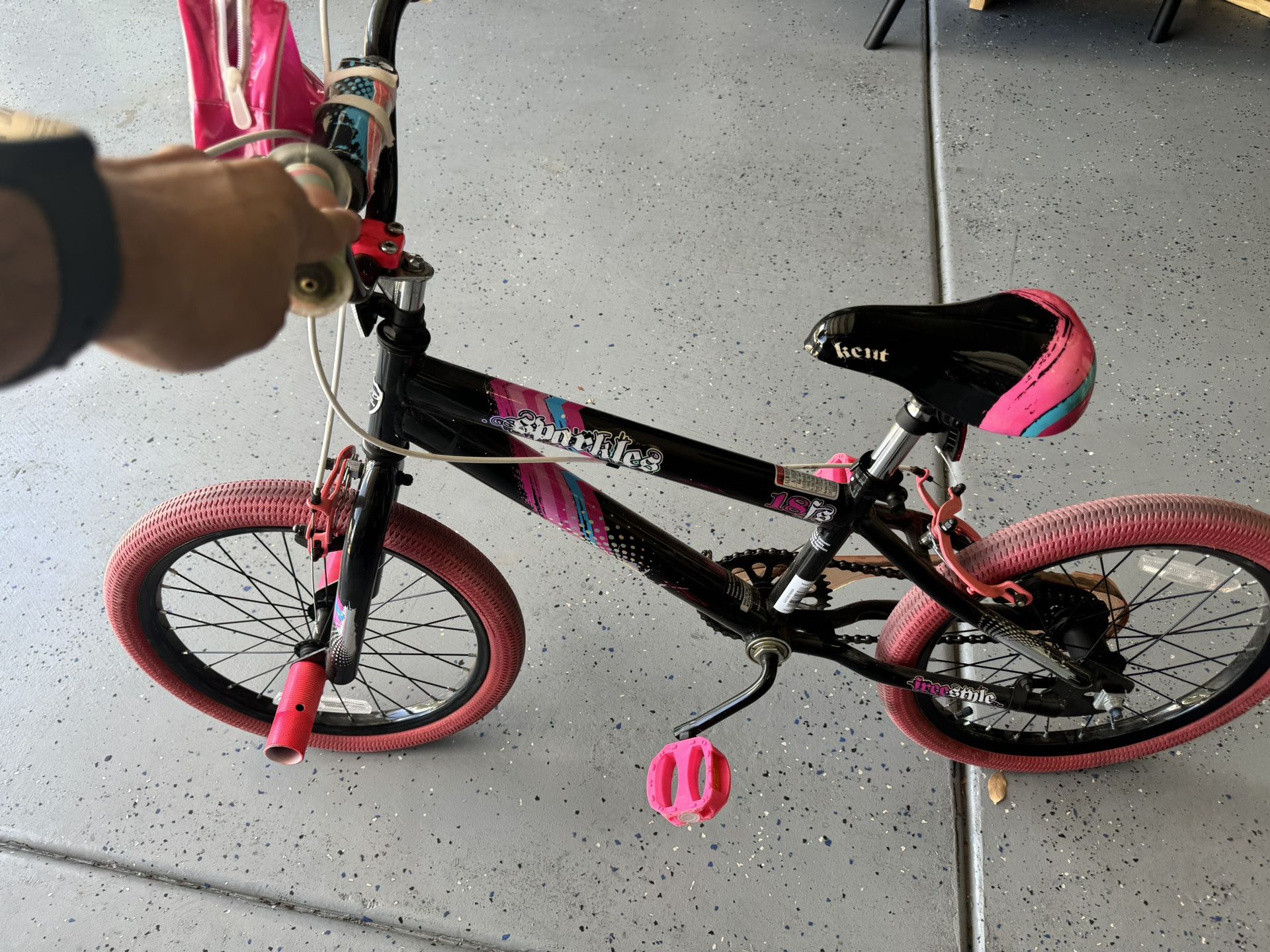 Girls Kent Sparkles 18 Inch Bike