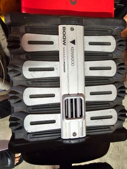 Kenwood 800watt Bass Amplifier Built In Fan
