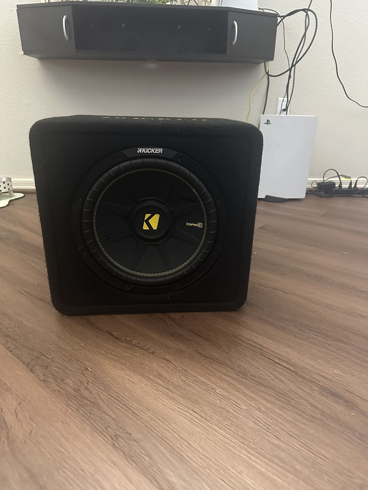 12” Kicker Comp C Subwoofer W/Box