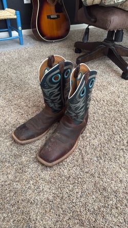 Size 12 Ariat Boots