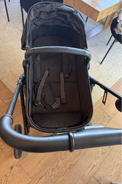 Mompush bassinet stroller