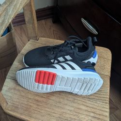 Adidas Youth Boys Tennis Shoes 