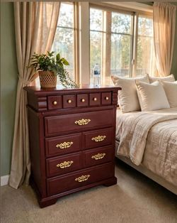 5 Drawer Dresser Burgundy
