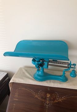 Antique Detecto-Lette Baby Scale