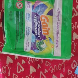 Gain Odor Defence  Laundry detergent Pacs