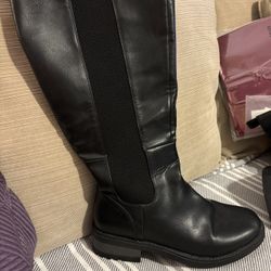 Women’s Black Boots