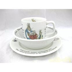 Vintage Wedgwood Peter Rabbit by Beatrix Potter 3 Piece Porcelain Nursery