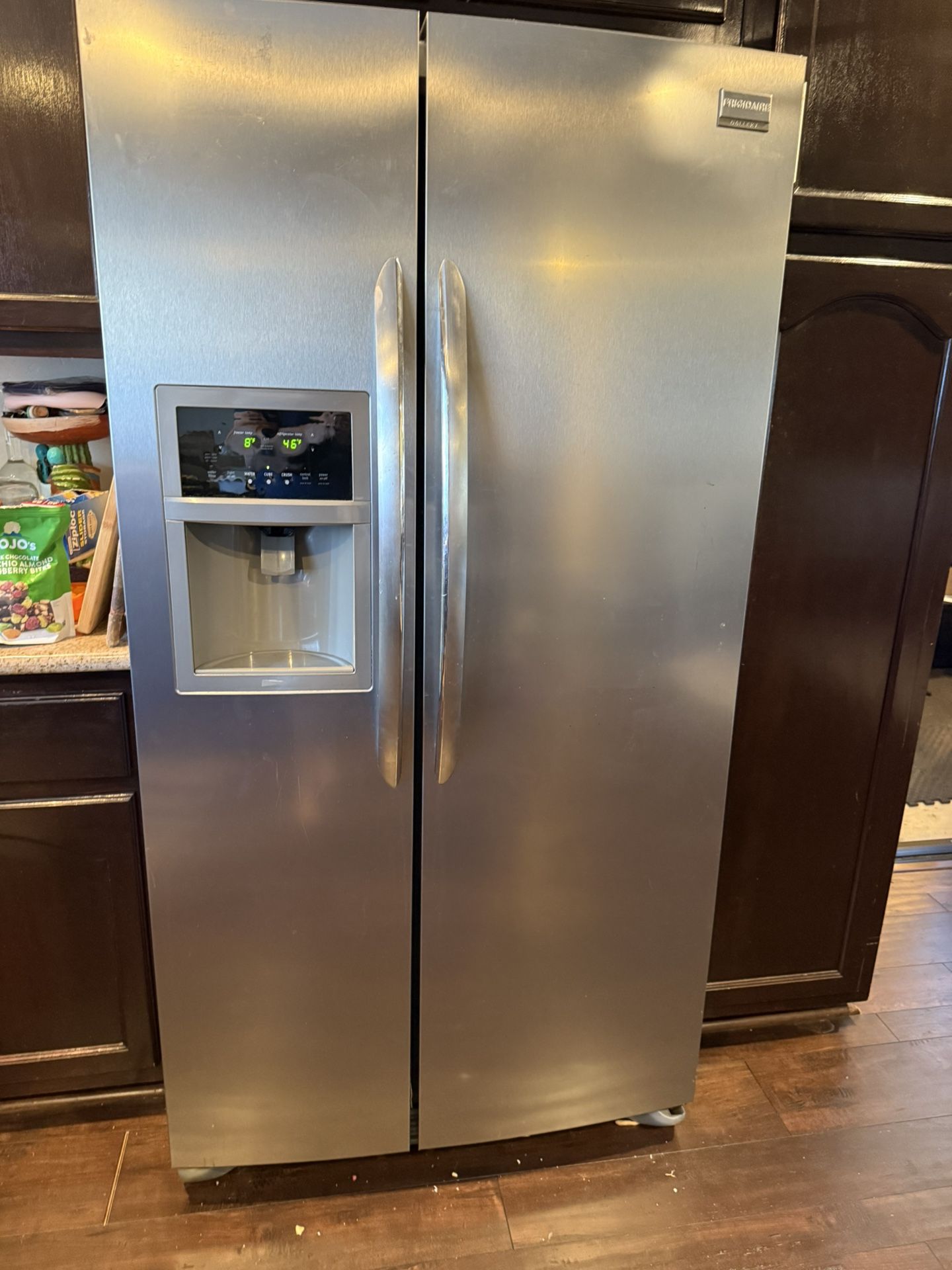Fridgedaire Refrigerator- Good Condition