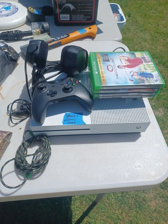 Xbox 1 S And Games