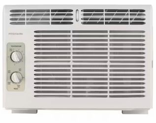 Frigidaire Window 5000BTU Air Conditioner
