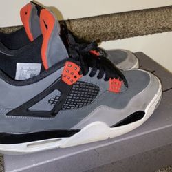 Jordan 4s 