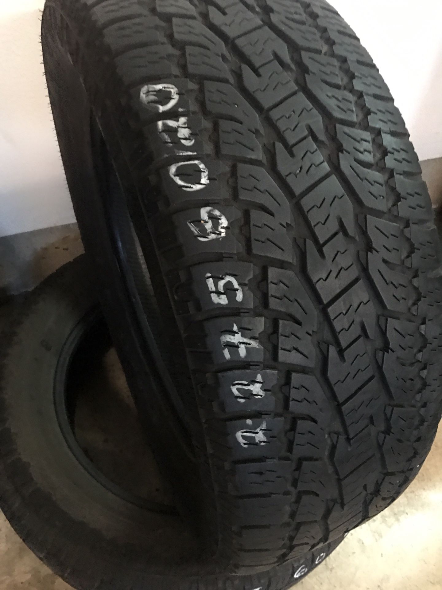 275/60/20. 2 tires only 70% tread