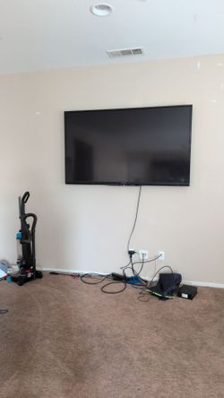 FREE malfunctioning 60" Sharp TV